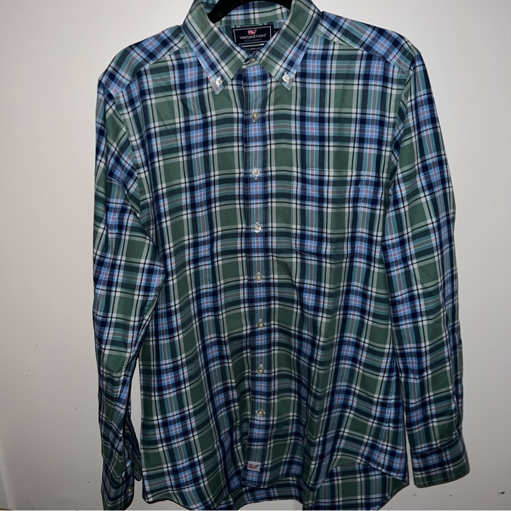 Vineyard Vines Men’s Long Sleeve Slim Fit Murray Shirt. EUC